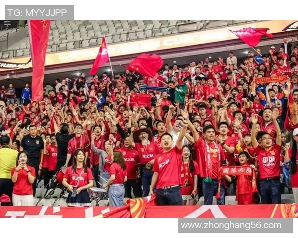 足球明星在中国庆祝生日盛典引发球迷热潮与媒体关注 足球明星在中国庆祝生日盛典引发球迷热潮与媒体关注