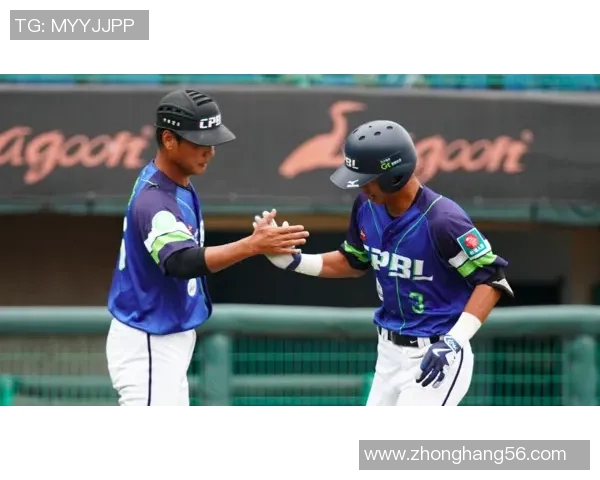 足球明星刘邦的成长历程与职业生涯全景解析