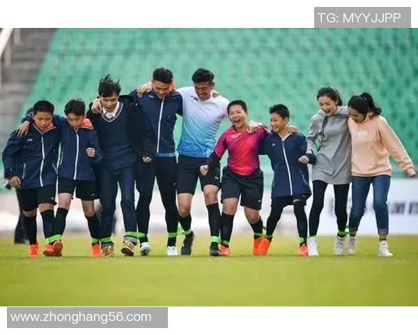 足球明星盛装亮相顺序揭秘时尚之夜精彩瞬间回顾 足球明星盛装亮相顺序揭秘时尚之夜精彩瞬间回顾